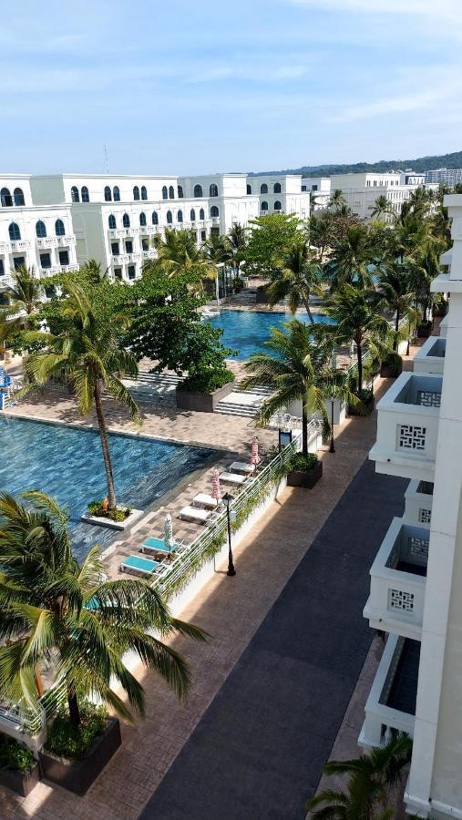 Marina Resort Waterfront Minh Phu Quoc Beach Swimming Pool 外观 照片