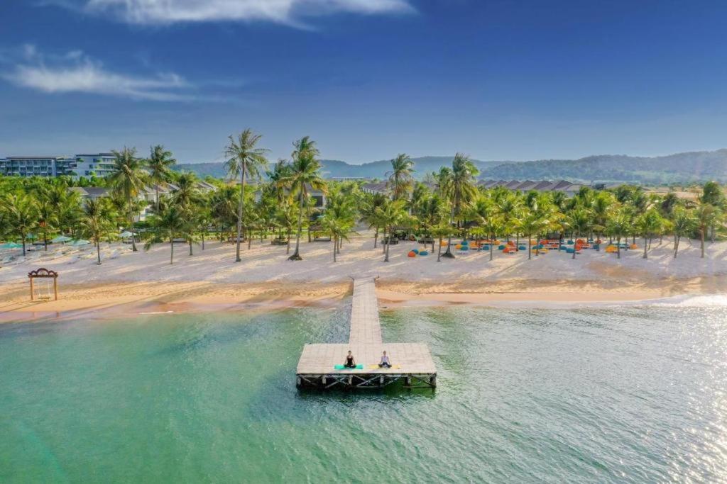 Marina Resort Waterfront Minh Phu Quoc Beach Swimming Pool 外观 照片
